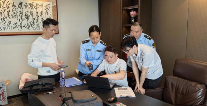 市市场监管局开展网络餐饮平台投诉举报现场核查