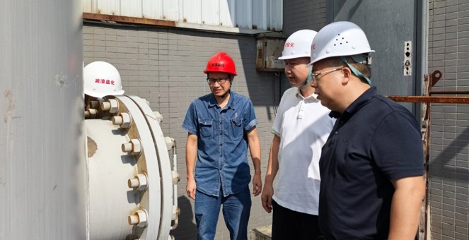 对标对表抓整改 从严从实守底线
